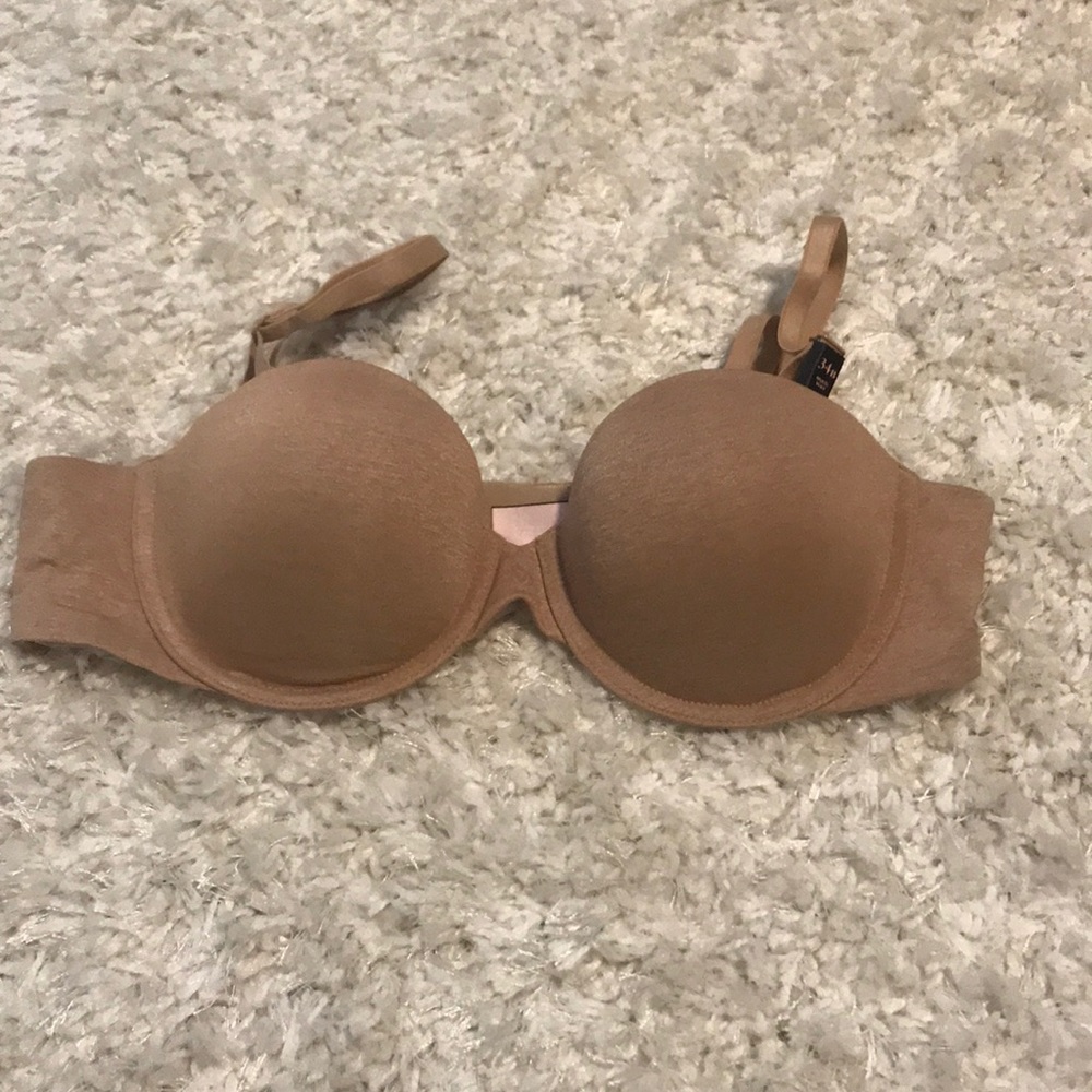 VS Strapless Bra